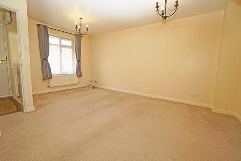 2 bedroom terraced house to rent, Tintagel Way, Portsmouth PO6