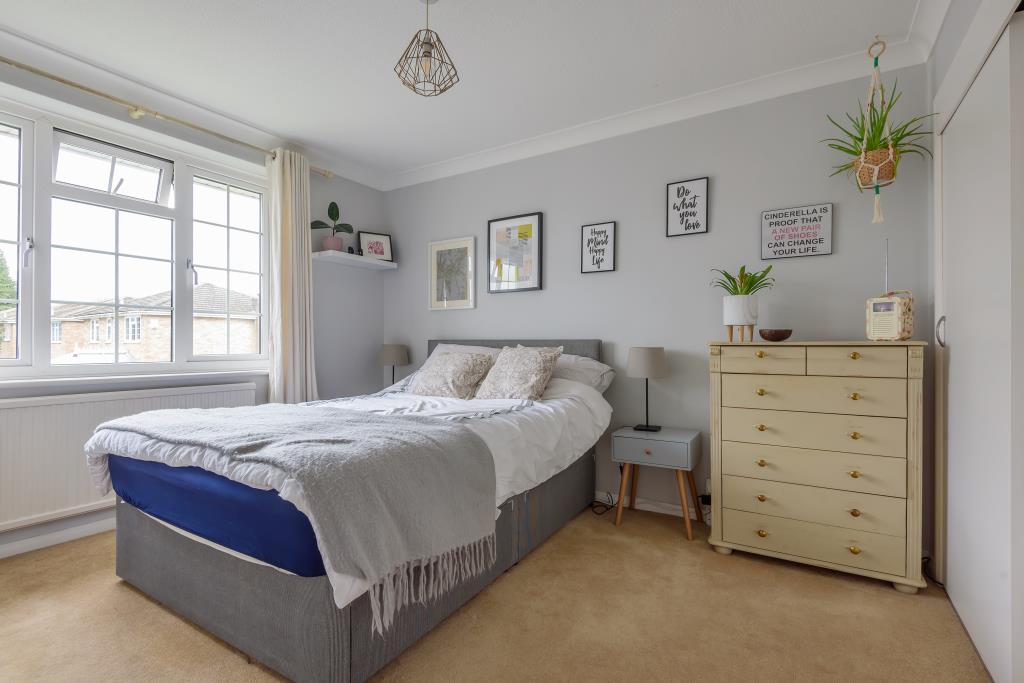 Waterloo Crescent, Wokingham, RG40 3 bed semidetached house to rent
