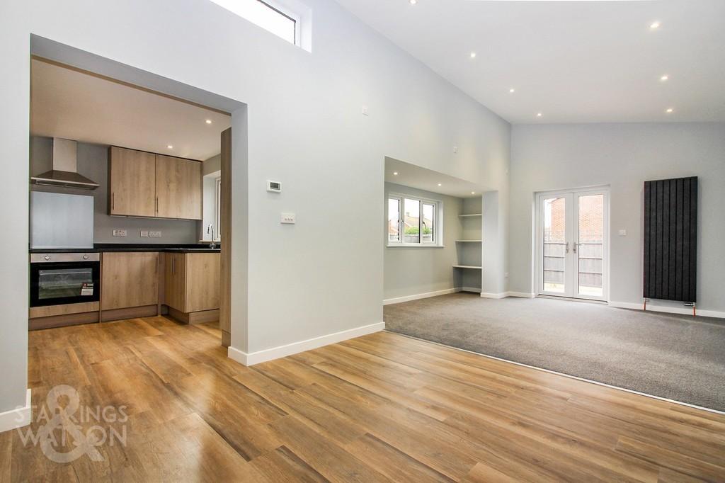 Mill Lane, Bradwell, Great Yarmouth 3 bed detached bungalow £340,000