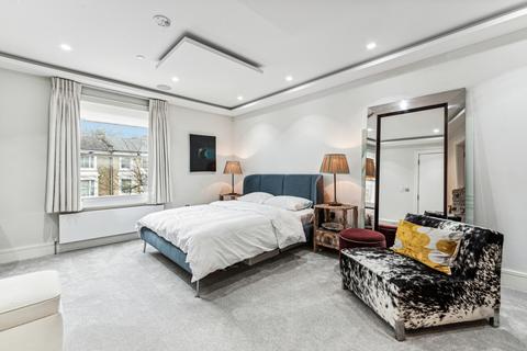 3 bedroom maisonette for sale, Warwick Gardens, Kensington, London