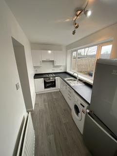 2 bedroom end of terrace house to rent, Broomside Lane, Belmont