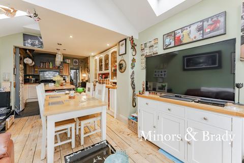 37 Bakers Road, Norwich, NR3 3AZ