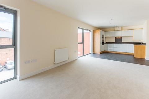 2 bedroom apartment to rent, 14 Athelstan House