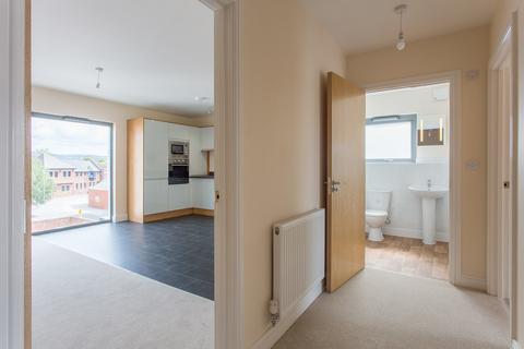 2 bedroom apartment to rent, 14 Athelstan House