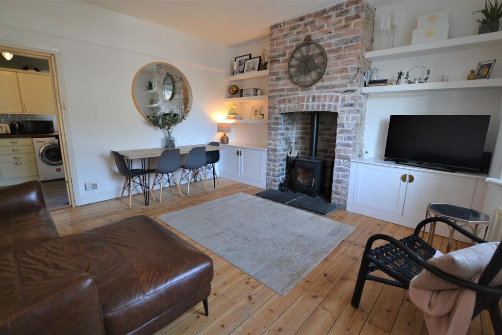 Links Road, Cullercoats, North Shields 5 bed semidetached house £310,000