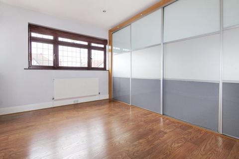 73 Blendon Road, Bexley, DA5 1BN