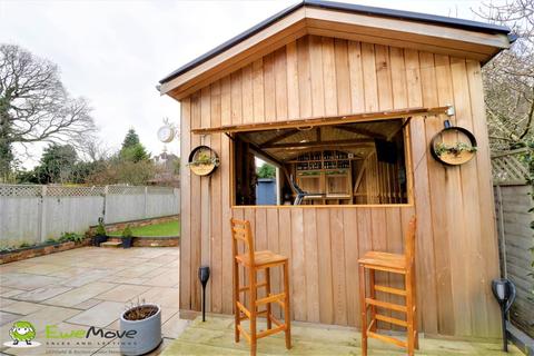 27 Hollyfield Road, Sutton Coldfield, B75 7SN