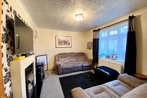 12 Whitehill Road, Dartford, DA1 4AA