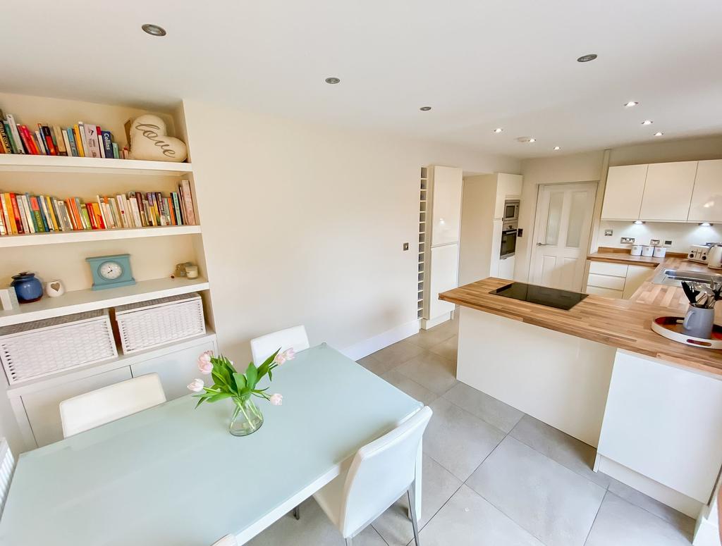 Dining Kitchen