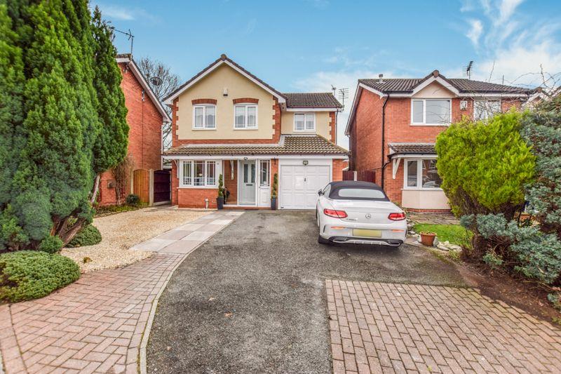Dorchester Park, Runcorn 4 bed detached house £365,000
