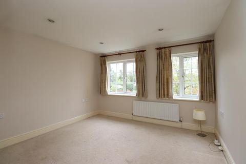 104 Bedford Road, Barton Le Clay, Bedford, MK45 4LR