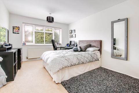 43 Hillside Road, Sutton Coldfield, B74 4DG