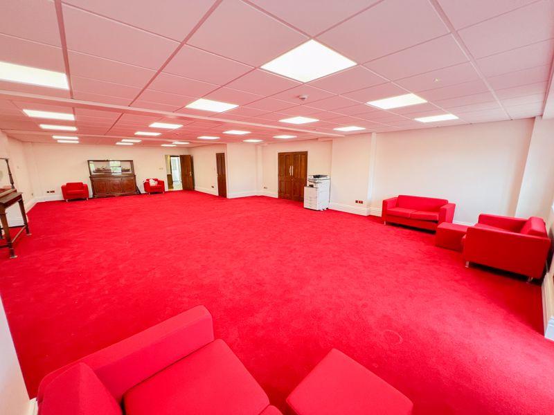 Ground Floor Suite,