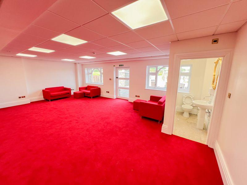 Ground Floor Suite,