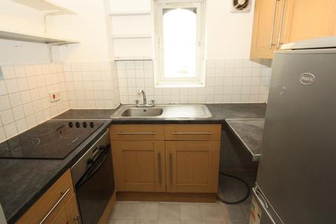 Flat 2, 91 Long Drive, Greenford, UB6 8NB