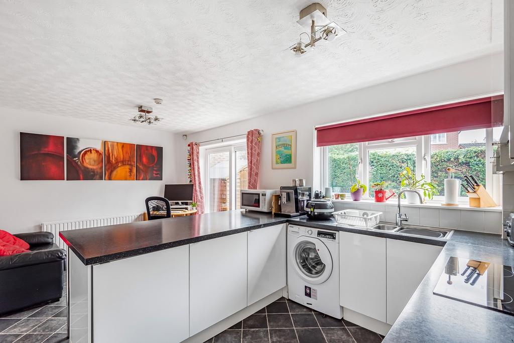 Palmers Road, Glastonbury, BA6 4 bed detached house £350,000