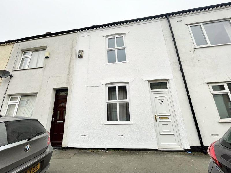 Cecil Street, Walkden, Worsley, Manchester 2 bed terraced house £125,000