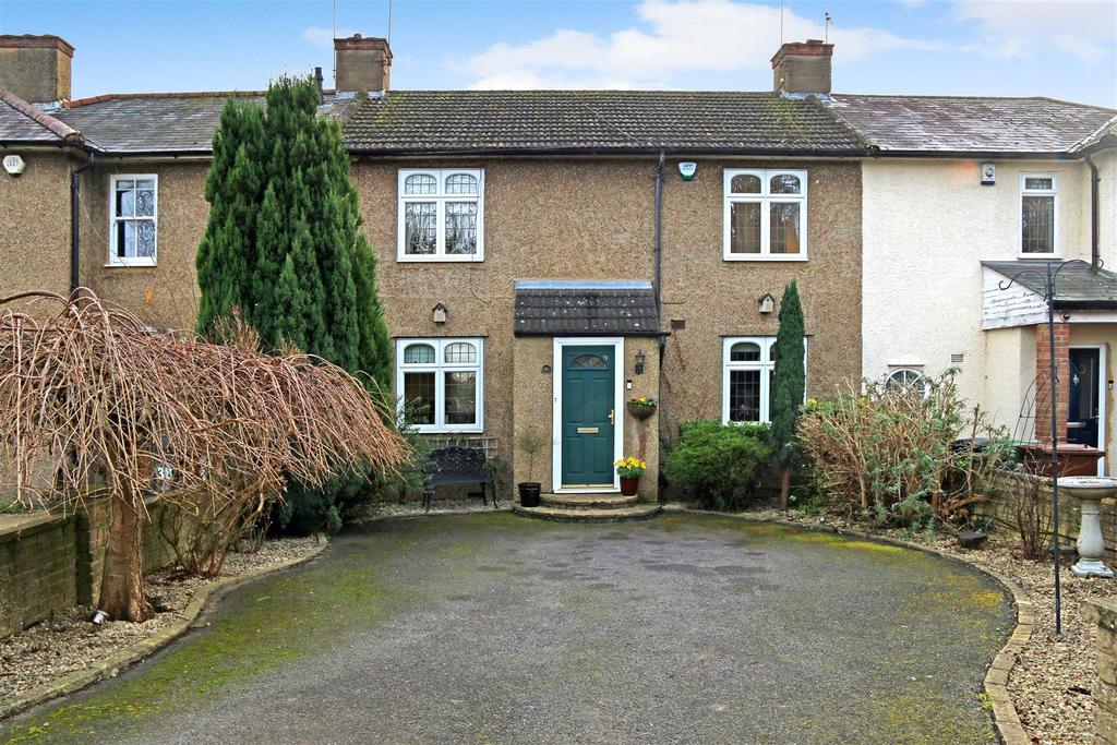 Harris Lane, Shenley 4 bed terraced house £850,000