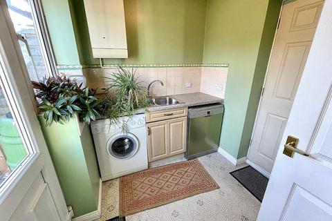 42 Flinters Close, Wootton, Northampton, NN4 6BH