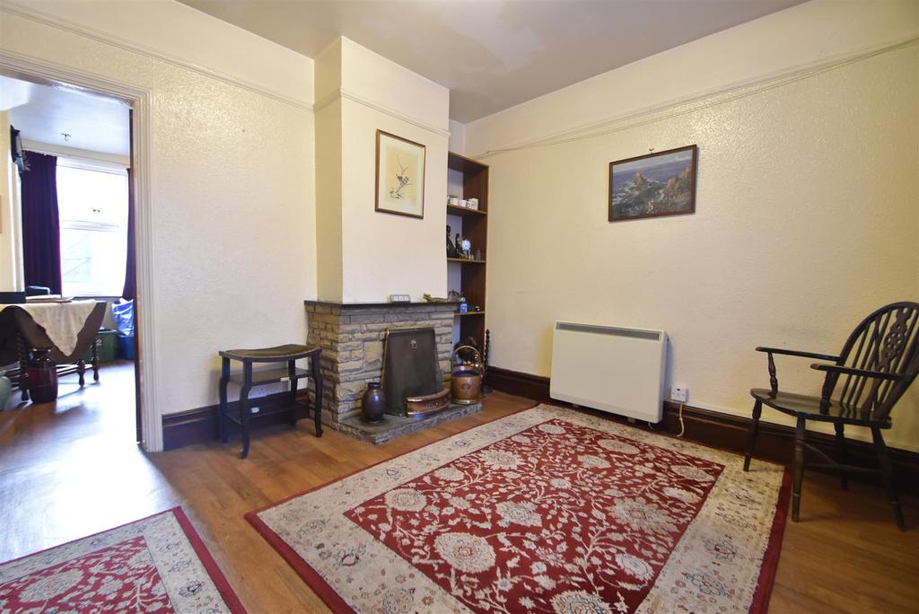 22 Lime Street, Shrewsbury, SY3 7EB 2 bed terraced house £180,000