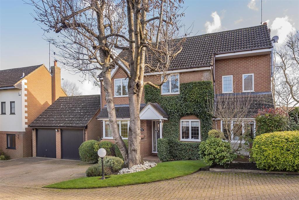 The Hill, Wheathampstead, St. Albans 4 bed detached house £1,250,000