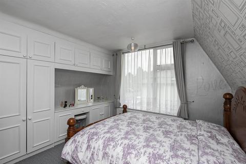 34 Coopersale Common, Coopersale, Epping, CM16 7QU