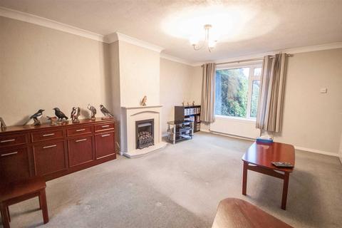 84 Beehive Lane, Chelmsford, CM2 9RX