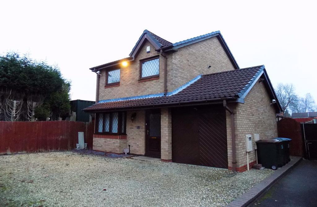 Greenodd Drive Coventry 3 bed detached house £950 pcm (£219 pw)