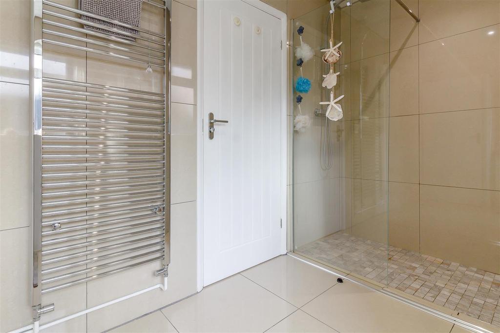 8490801-interior05.jpg