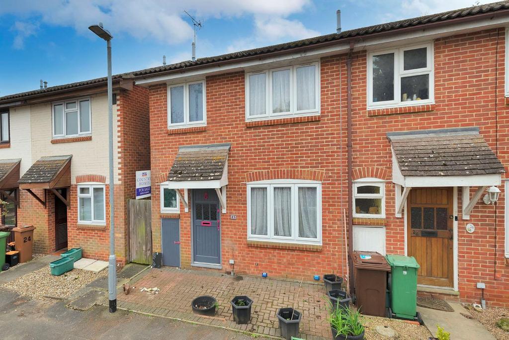 St. Andrews Close, Paddock Wood... 3 bed end of terrace house £360,000