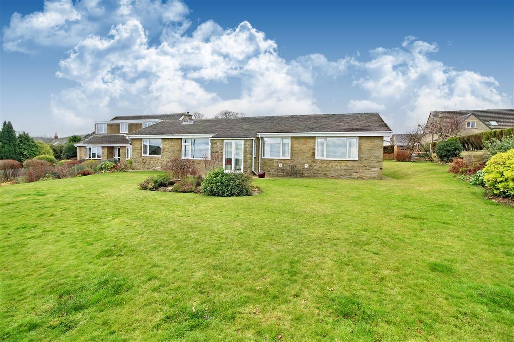 Carr Hill Road, Upper Cumberworth, Huddersfield HD8 8XN 4 bed detached