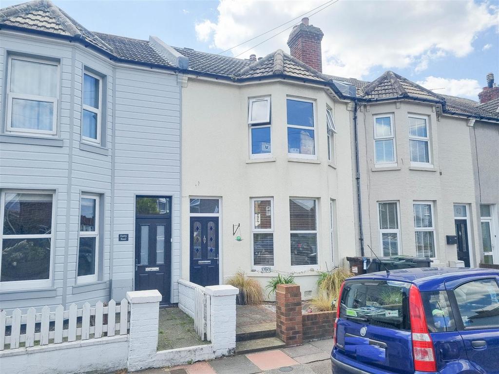 Beach Road, Eastbourne 3 bed terraced house £349,950