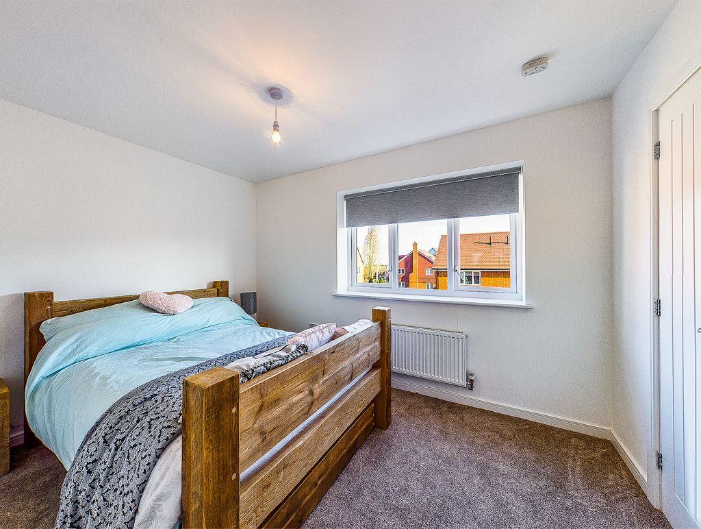 Bedroom 2 (Double)