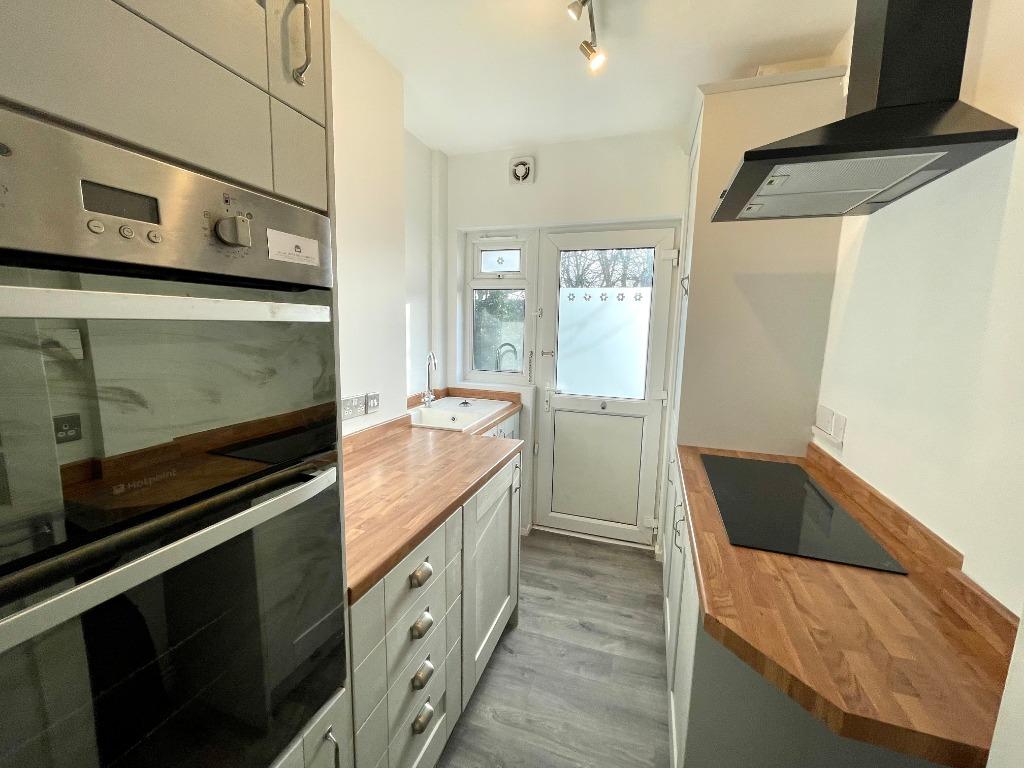 Baildon Close, York, YO26 1 bed flat £850 pcm (£196 pw)