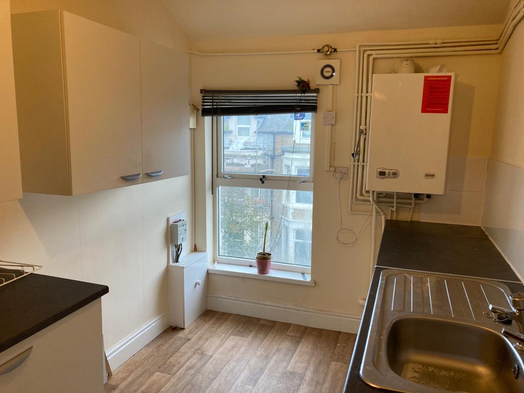 Clarendon Road, Morecambe, LA3 2 bed flat £500 pcm (£115 pw)