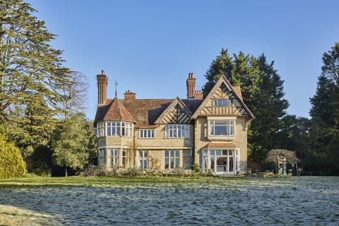 9 bedroom detached house for sale - Gorehill House, Petworth, West Sussex