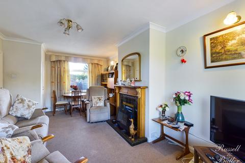 38 Westfields, Buckingham, MK18 1DZ