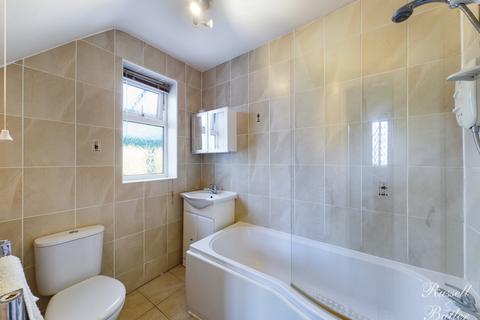 38 Westfields, Buckingham, MK18 1DZ