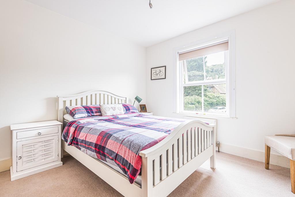 Bed 1