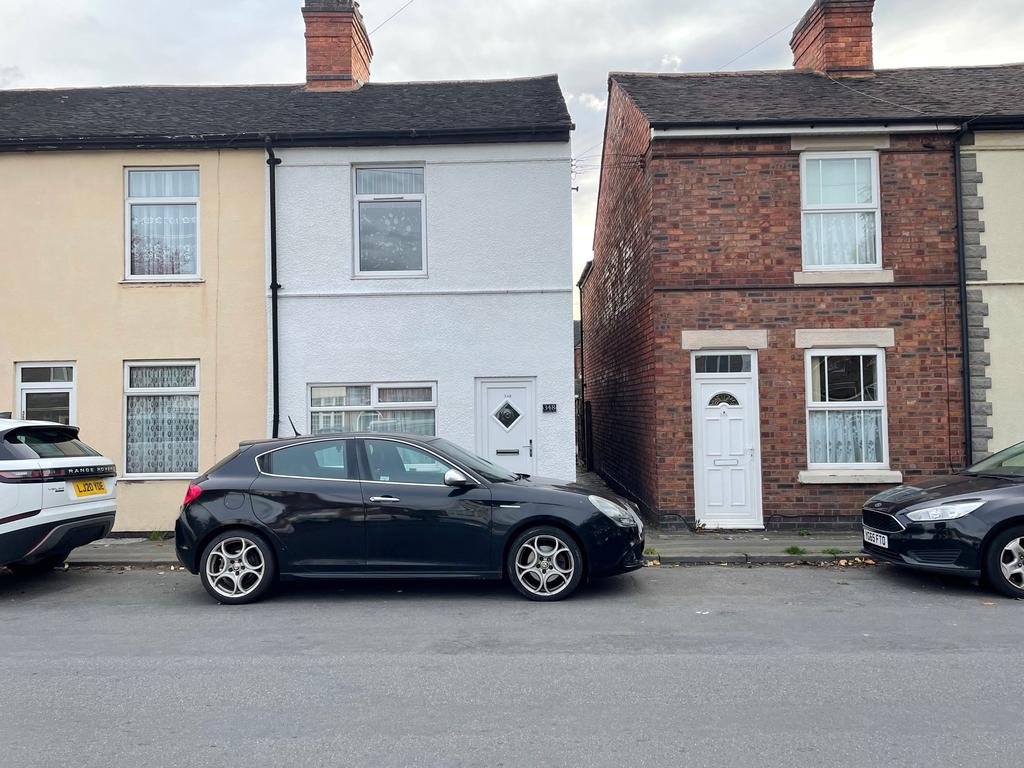 Wilnecote Lane, Tamworth, B77 2 bed terraced house £695 pcm (£160 pw)