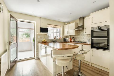 2 Perseverance Close, Kington, HR5 3DS