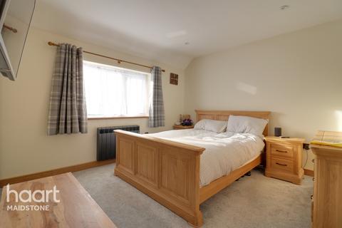 39 Devon Road, Maidstone, ME15 7EW
