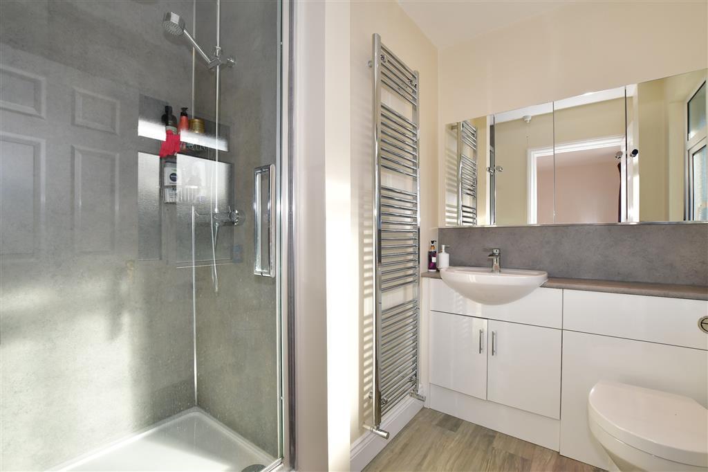 En Suite Shower Room