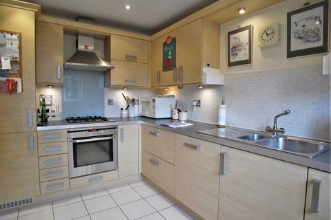 8 Birklands, Storrington, Pulborough, RH20 4BF