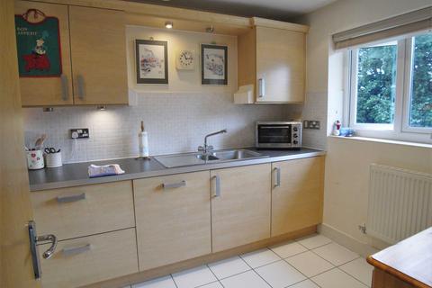 8 Birklands, Storrington, Pulborough, RH20 4BF