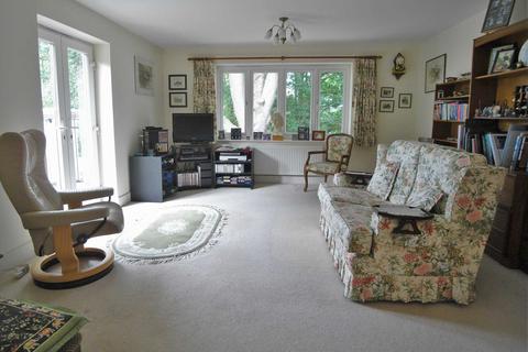 8 Birklands, Storrington, Pulborough, RH20 4BF