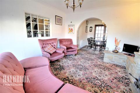 63 Grenfolds Road, Grenoside, Sheffield, S35 8NU