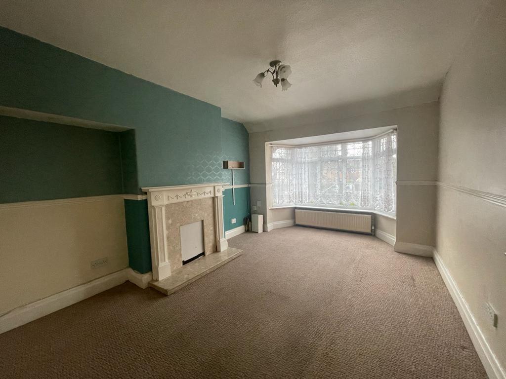Yardley Wood Road, Billesley, Birmingham 2 bed flat £650 pcm (£150 pw)