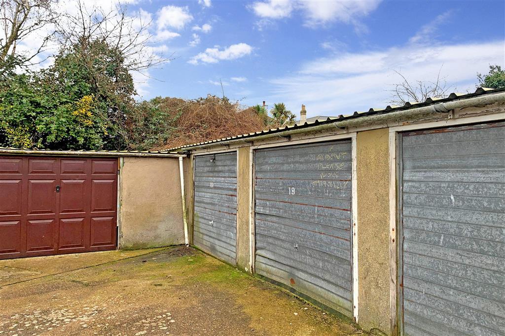 great-preston-road-ryde-isle-of-wight-land-175-000