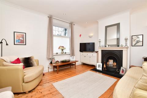 12 Bletchingley Road, Merstham, Redhill, RH1 3PJ